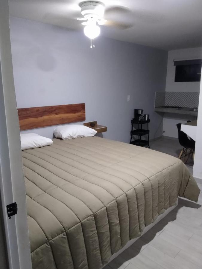 Apartamentos Ambassador Tijuana Buitenkant foto